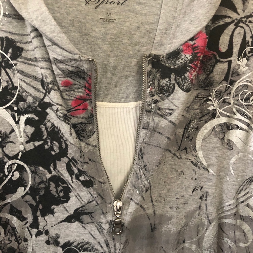 Hooded half zippered sweatshirt